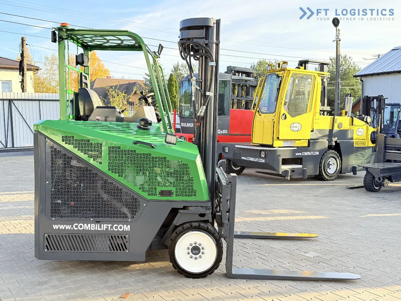 Combilift CB4000 / GAS / TRIPLEX 5200MM / FREE LIFT / FORK POSITIONER / SIDE SHIFT / EXCELLENT CONDITION / Wide range of four-way and side - 4-veis truck: bilde 5 Combilift CB4000 / GAS / TRIPLEX 5200MM / FREE LIFT / FORK POSITIONER / SIDE SHIFT / EXCELLENT CONDITION / Wide range of four-way and side - 4-veis truck: bilde 5