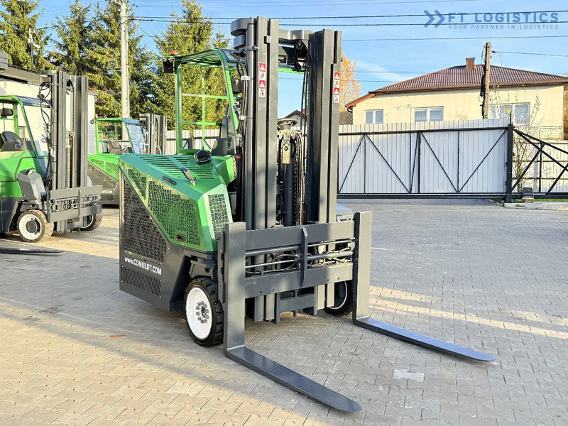 Combilift CB4000 / GAS / TRIPLEX 5200MM / FREE LIFT / FORK POSITIONER / SIDE SHIFT / EXCELLENT CONDITION / Wide range of four-way and side - 4-veis truck: bilde 4 Combilift CB4000 / GAS / TRIPLEX 5200MM / FREE LIFT / FORK POSITIONER / SIDE SHIFT / EXCELLENT CONDITION / Wide range of four-way and side - 4-veis truck: bilde 4