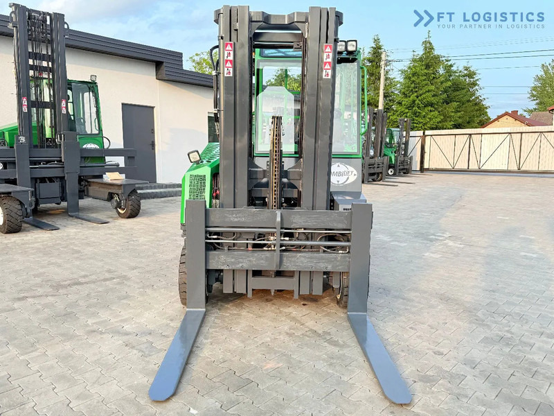 Combilift COMBILIFT C4000CB – TRIPLEX 5200mm – Year 2017 – LPG – FREE LIFT – SIDESHIFT – FORK POSITIONER – CONDITION 5/5 COMBILIFT C4000CB - 4-veis truck: bilde 4 Combilift COMBILIFT C4000CB – TRIPLEX 5200mm – Year 2017 – LPG – FREE LIFT – SIDESHIFT – FORK POSITIONER – CONDITION 5/5 COMBILIFT C4000CB - 4-veis truck: bilde 4