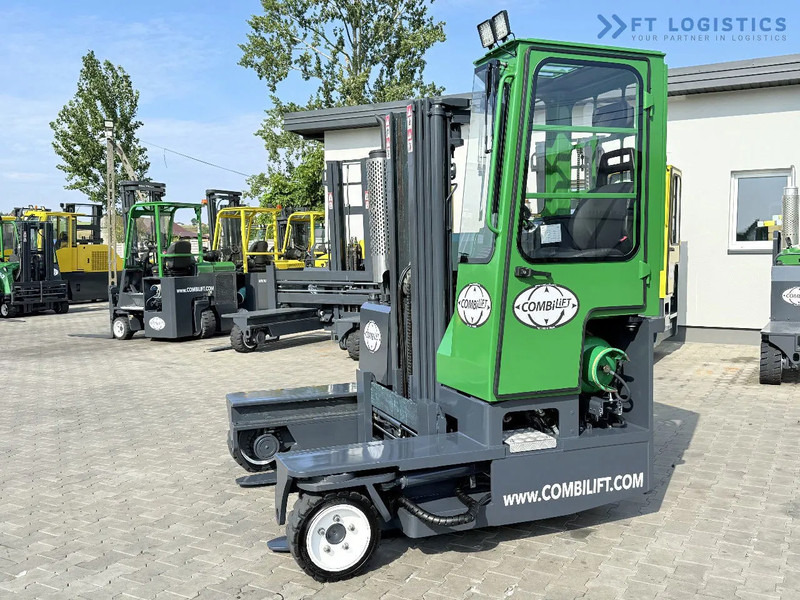 Combilift Combilift C2500 / GAS / TRIPLEX 4900MM / FREE LIFT / ONLY 2446 HOURS / FORK POSITIONER / FULL CABIN / PERFECT CONDITION / Wide r - 4-veis truck: bilde 3 Combilift Combilift C2500 / GAS / TRIPLEX 4900MM / FREE LIFT / ONLY 2446 HOURS / FORK POSITIONER / FULL CABIN / PERFECT CONDITION / Wide r - 4-veis truck: bilde 3