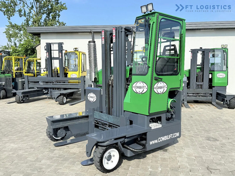 Combilift Combilift C2500 / GAS / TRIPLEX 4900MM / FREE LIFT / ONLY 2446 HOURS / FORK POSITIONER / FULL CABIN / PERFECT CONDITION / Wide r - 4-veis truck: bilde 2 Combilift Combilift C2500 / GAS / TRIPLEX 4900MM / FREE LIFT / ONLY 2446 HOURS / FORK POSITIONER / FULL CABIN / PERFECT CONDITION / Wide r - 4-veis truck: bilde 2