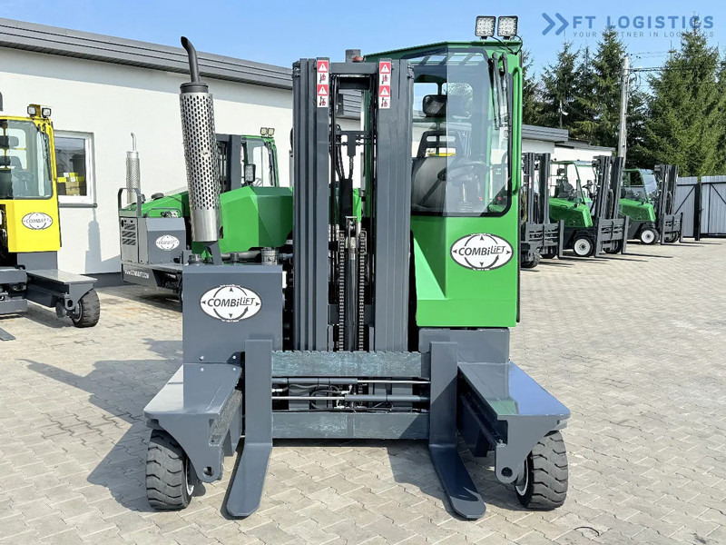 Combilift Combilift C2500 / GAS / TRIPLEX 4900MM / FREE LIFT / ONLY 2446 HOURS / FORK POSITIONER / FULL CABIN / PERFECT CONDITION / Wide r - 4-veis truck: bilde 4 Combilift Combilift C2500 / GAS / TRIPLEX 4900MM / FREE LIFT / ONLY 2446 HOURS / FORK POSITIONER / FULL CABIN / PERFECT CONDITION / Wide r - 4-veis truck: bilde 4