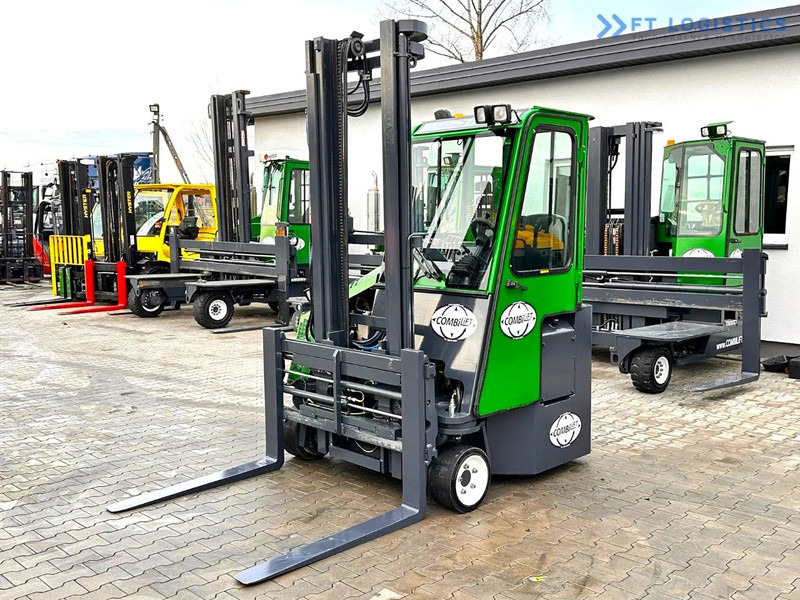 Combilift Combilift C3000CB - DUPLEX 4000mm - Year 2015 - / CABIN - HEATING / ONLY 6546 MTH / EXCELLENT CONDITION / LIKE NEW! Combilift C3 - 4-veis truck: bilde 1 Combilift Combilift C3000CB - DUPLEX 4000mm - Year 2015 - / CABIN - HEATING / ONLY 6546 MTH / EXCELLENT CONDITION / LIKE NEW! Combilift C3 - 4-veis truck: bilde 1