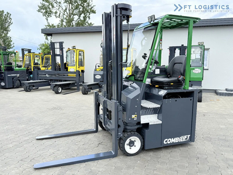 Combilift Combilift CBE2500 / TRIPLEX / 5500MM / FREE LIFT / ELECTRIC DRIVE / ONLY 2300 MTH / FORK POSITIONER / SIDE SHIFT / NEW TYRES / L - 4-veis truck: bilde 2 Combilift Combilift CBE2500 / TRIPLEX / 5500MM / FREE LIFT / ELECTRIC DRIVE / ONLY 2300 MTH / FORK POSITIONER / SIDE SHIFT / NEW TYRES / L - 4-veis truck: bilde 2