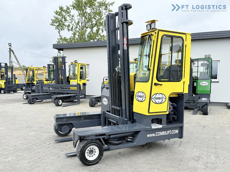 Combilift Combilift FOUR-WAY / MULTI-DIRECTIONAL FORKLIFT C4000 / GAS / DUPLEX 4600MM / ONLY 5614 OPERATING HOURS / FORK POSITIONER / FULL - 4-veis truck: bilde 2 Combilift Combilift FOUR-WAY / MULTI-DIRECTIONAL FORKLIFT C4000 / GAS / DUPLEX 4600MM / ONLY 5614 OPERATING HOURS / FORK POSITIONER / FULL - 4-veis truck: bilde 2