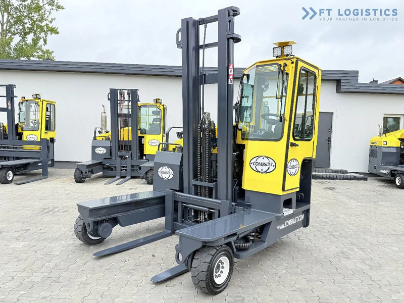 Combilift Combilift FOUR-WAY / MULTI-DIRECTIONAL FORKLIFT C4000 / GAS / DUPLEX 4600MM / ONLY 5614 OPERATING HOURS / FORK POSITIONER / FULL - 4-veis truck: bilde 3 Combilift Combilift FOUR-WAY / MULTI-DIRECTIONAL FORKLIFT C4000 / GAS / DUPLEX 4600MM / ONLY 5614 OPERATING HOURS / FORK POSITIONER / FULL - 4-veis truck: bilde 3