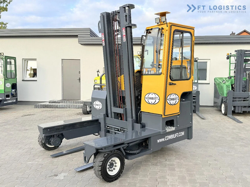 Combilift Combilift FOUR-WAY – MULTI-DIRECTIONAL FORKLIFT / COMBILIFT C4000 / DIESEL / DUPLEX 4100MM / FORK POSITIONER / FULL HEATED CABIN - 4-veis truck: bilde 1 Combilift Combilift FOUR-WAY – MULTI-DIRECTIONAL FORKLIFT / COMBILIFT C4000 / DIESEL / DUPLEX 4100MM / FORK POSITIONER / FULL HEATED CABIN - 4-veis truck: bilde 1