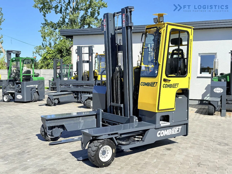 Combilift Combilift FOUR-WAY MULTIDIRECTIONAL FORKLIFT C4000 / DIESEL / DUPLEX 4100MM / ONLY 2888 HOURS / FORK POSITIONER / FULL CABIN – H - 4-veis truck: bilde 2 Combilift Combilift FOUR-WAY MULTIDIRECTIONAL FORKLIFT C4000 / DIESEL / DUPLEX 4100MM / ONLY 2888 HOURS / FORK POSITIONER / FULL CABIN – H - 4-veis truck: bilde 2