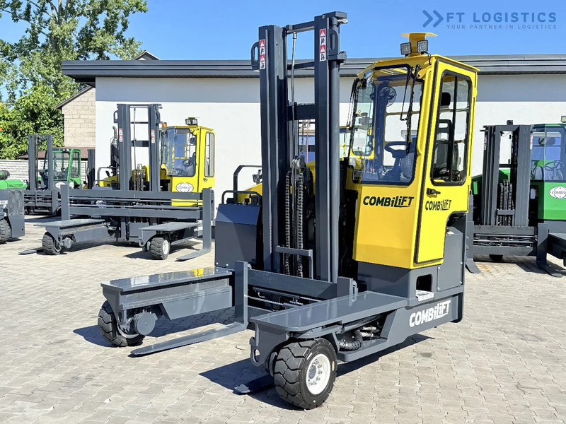 Combilift Combilift FOUR-WAY MULTIDIRECTIONAL FORKLIFT C4000 / DIESEL / DUPLEX 4100MM / ONLY 2888 HOURS / FORK POSITIONER / FULL CABIN – H - 4-veis truck: bilde 3 Combilift Combilift FOUR-WAY MULTIDIRECTIONAL FORKLIFT C4000 / DIESEL / DUPLEX 4100MM / ONLY 2888 HOURS / FORK POSITIONER / FULL CABIN – H - 4-veis truck: bilde 3