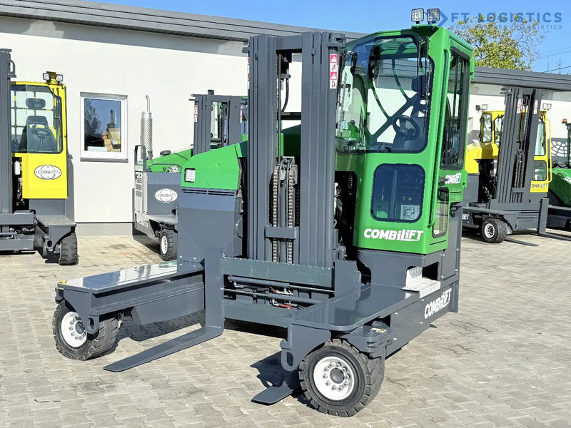 Combilift Combilift FOUR-WAY MULTIDIRECTIONAL FORKLIFT C4500 / DIESEL / TRIPLEX 4900MM / ONLY 4854 HOURS / FORK POSITIONER / FULL CABIN – - 4-veis truck: bilde 5 Combilift Combilift FOUR-WAY MULTIDIRECTIONAL FORKLIFT C4500 / DIESEL / TRIPLEX 4900MM / ONLY 4854 HOURS / FORK POSITIONER / FULL CABIN – - 4-veis truck: bilde 5