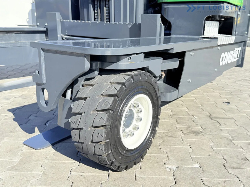 Combilift FOUR-WAY / MULTI-DIRECTIONAL FORKLIFT C4500 / DIESEL / TRIPLEX 4900MM / ONLY 4160 WORKING HOURS / FORK POSITIONER / FULL CABIN W - 4-veis truck: bilde 3 Combilift FOUR-WAY / MULTI-DIRECTIONAL FORKLIFT C4500 / DIESEL / TRIPLEX 4900MM / ONLY 4160 WORKING HOURS / FORK POSITIONER / FULL CABIN W - 4-veis truck: bilde 3