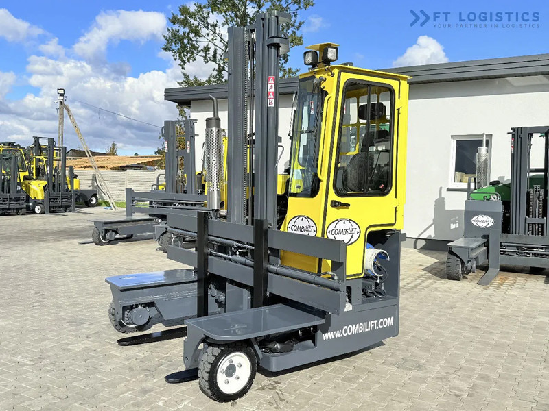 Combilift FOUR-WAY / MULTI-DIRECTIONAL FORKLIFT / ONLY 491 HOURS / C2500 / GAS / DUPLEX 4600MM / SHORT – ONLY 1900MM / WIDTH 2700MM WITH F - 4-veis truck: bilde 3 Combilift FOUR-WAY / MULTI-DIRECTIONAL FORKLIFT / ONLY 491 HOURS / C2500 / GAS / DUPLEX 4600MM / SHORT – ONLY 1900MM / WIDTH 2700MM WITH F - 4-veis truck: bilde 3