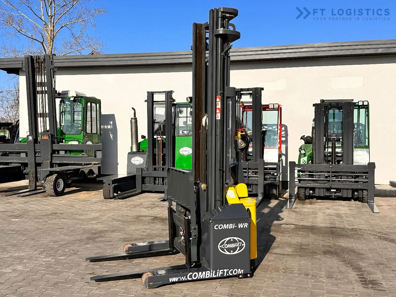 Combilift WR-4 / DUPLEX / 4.5M / 2017 / ONLY 30 MTH / LIKE NEW / 1500KG - Stabler: bilde 3 Combilift WR-4 / DUPLEX / 4.5M / 2017 / ONLY 30 MTH / LIKE NEW / 1500KG - Stabler: bilde 3