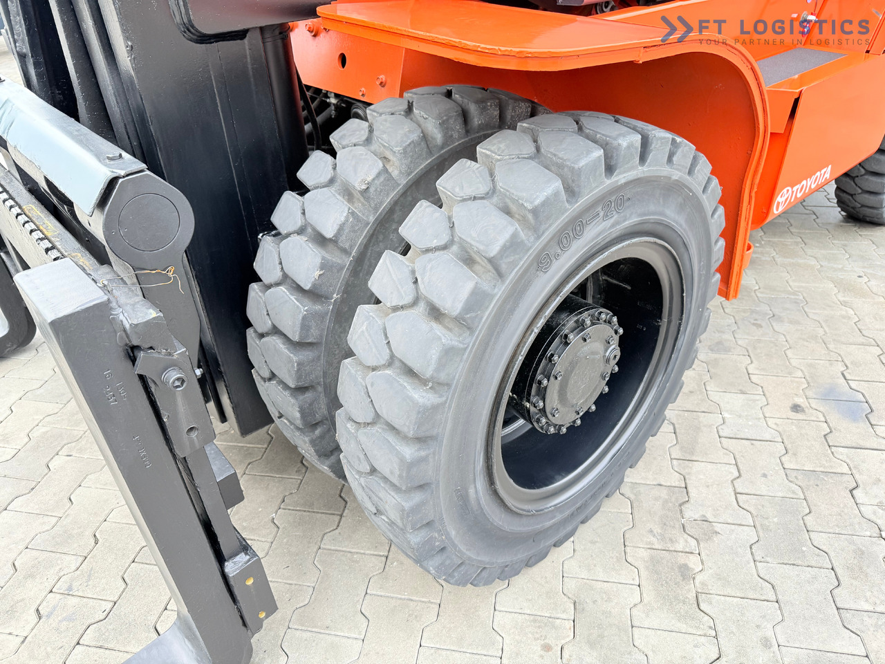 TOYOTA 60-5FD80 / DIESEL / DUPLEX - 4500MM / NEW TYRES / HEATED CABIN / 8 TON / UDT / EXCELLENT CONDITION - Dieseltruck: bilde 4 TOYOTA 60-5FD80 / DIESEL / DUPLEX - 4500MM / NEW TYRES / HEATED CABIN / 8 TON / UDT / EXCELLENT CONDITION - Dieseltruck: bilde 4