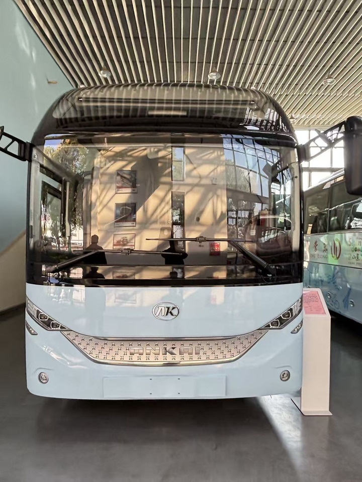 ANKAI N12 - Turistbuss: bilde 1 ANKAI N12 - Turistbuss: bilde 1