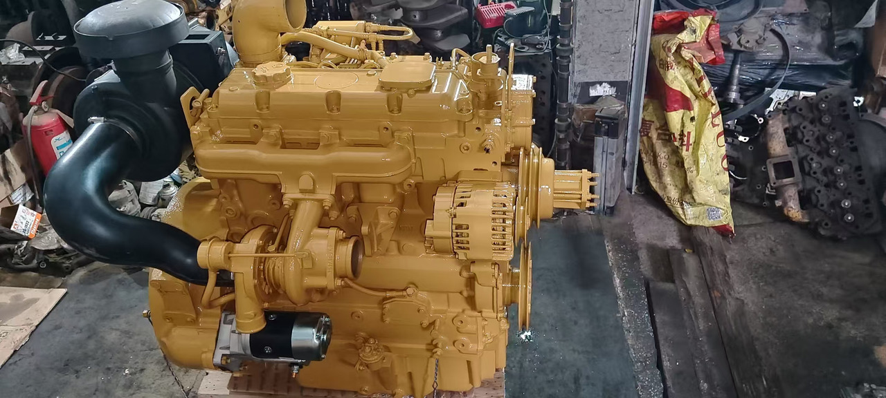 CATERPILLAR 3054C - Motor for Gravemaskin: bilde 3 CATERPILLAR 3054C - Motor for Gravemaskin: bilde 3