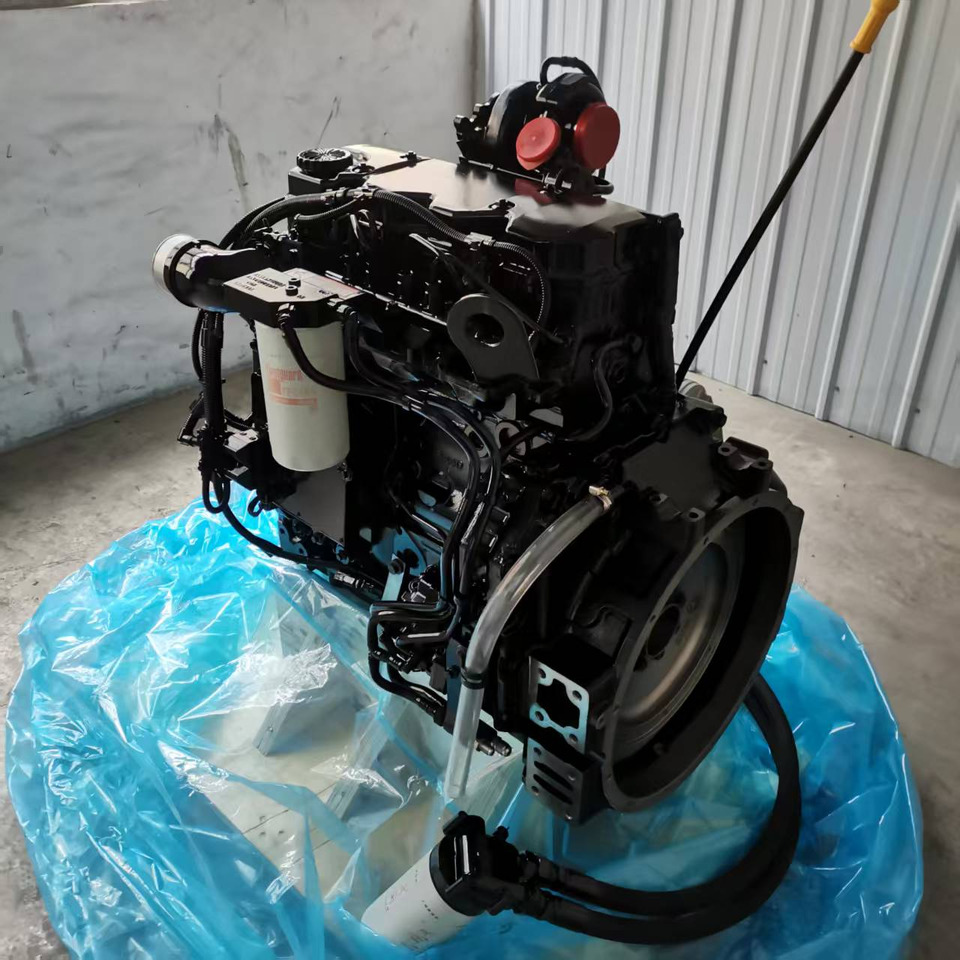 CUMMINS QSB4.5 - Motor for Gravemaskin: bilde 2 CUMMINS QSB4.5 - Motor for Gravemaskin: bilde 2