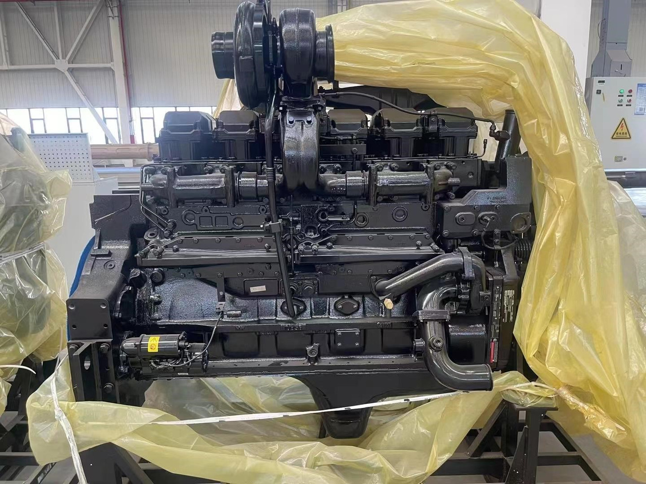 CUMMINS QSK23C - Motor for Gravemaskin: bilde 2 CUMMINS QSK23C - Motor for Gravemaskin: bilde 2