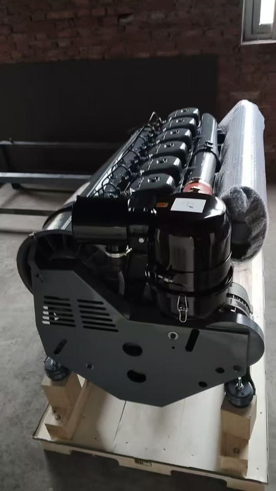 DEUTZ F4L912 - Motor for Gravemaskin: bilde 2 DEUTZ F4L912 - Motor for Gravemaskin: bilde 2