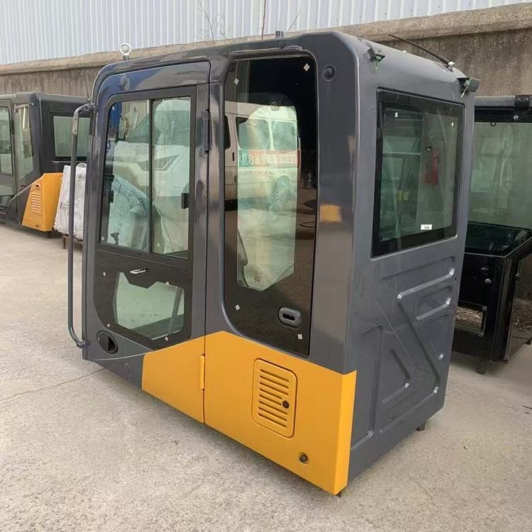 HITACHI ZX240-3 - Førerhus for Gravemaskin: bilde 1 HITACHI ZX240-3 - Førerhus for Gravemaskin: bilde 1