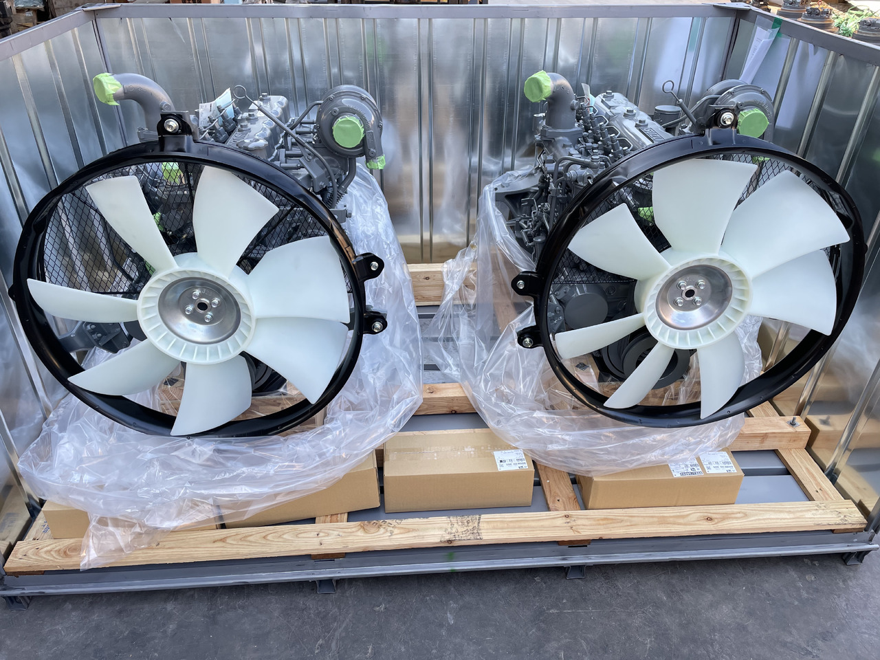 ISUZU 6BG1 - Motor for Gravemaskin: bilde 2 ISUZU 6BG1 - Motor for Gravemaskin: bilde 2