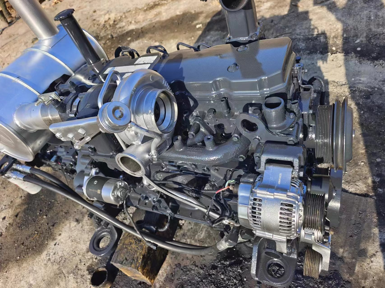 KOMATSU 6D107E-1 - Motor for Gravemaskin: bilde 3 KOMATSU 6D107E-1 - Motor for Gravemaskin: bilde 3