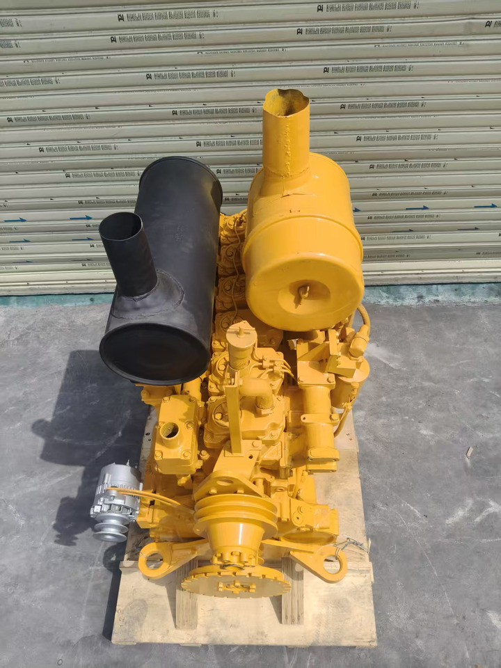 KOMATSU 6D125E-1 - Motor for Bulldozer: bilde 3 KOMATSU 6D125E-1 - Motor for Bulldozer: bilde 3