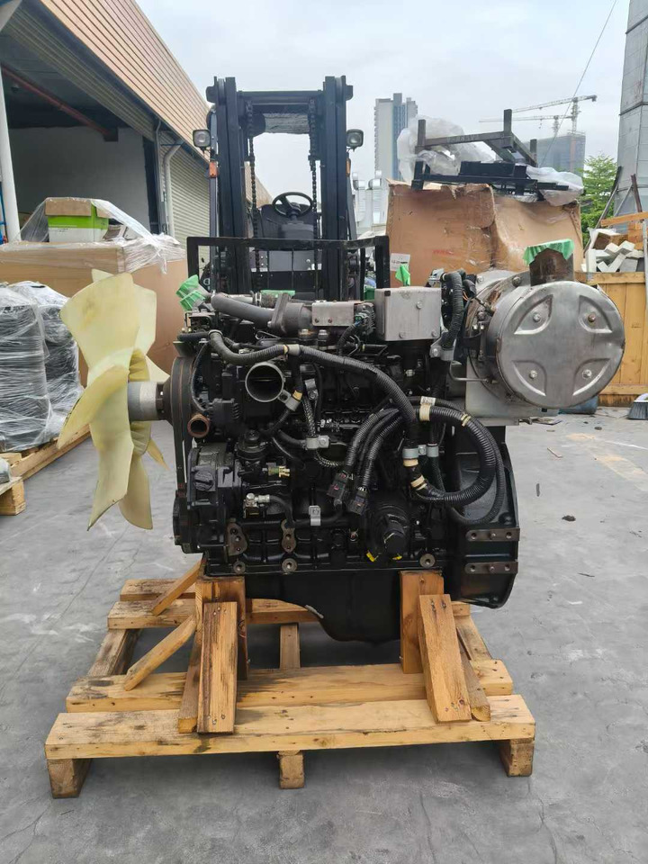MITSUBISHI D04EG - Motor for Gravemaskin: bilde 1 MITSUBISHI D04EG - Motor for Gravemaskin: bilde 1
