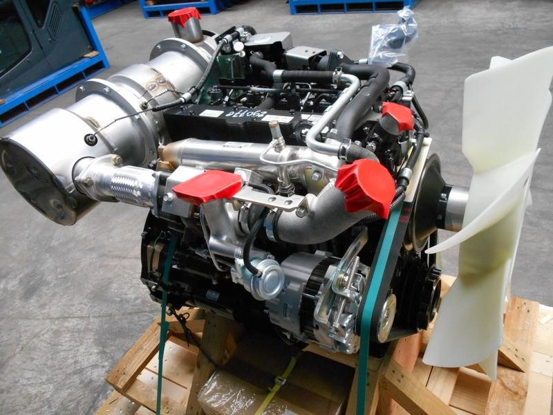 MITSUBISHI D04EG - Motor for Gravemaskin: bilde 1 MITSUBISHI D04EG - Motor for Gravemaskin: bilde 1