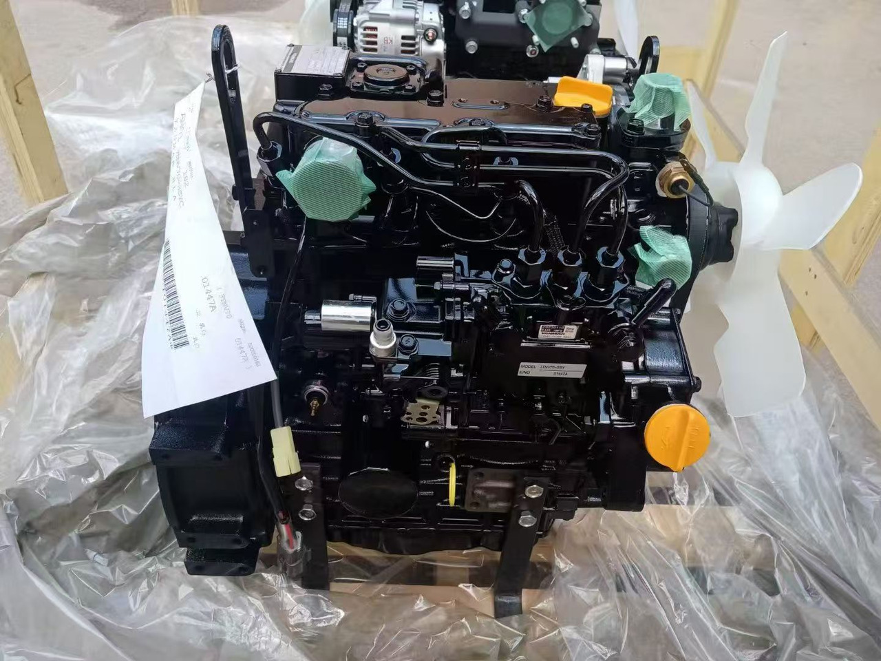 YANMAR 3TNV70 - Motor for Gravemaskin: bilde 4 YANMAR 3TNV70 - Motor for Gravemaskin: bilde 4