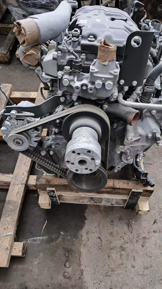 YANMAR 4M50 - Motor for Gravemaskin: bilde 3 YANMAR 4M50 - Motor for Gravemaskin: bilde 3