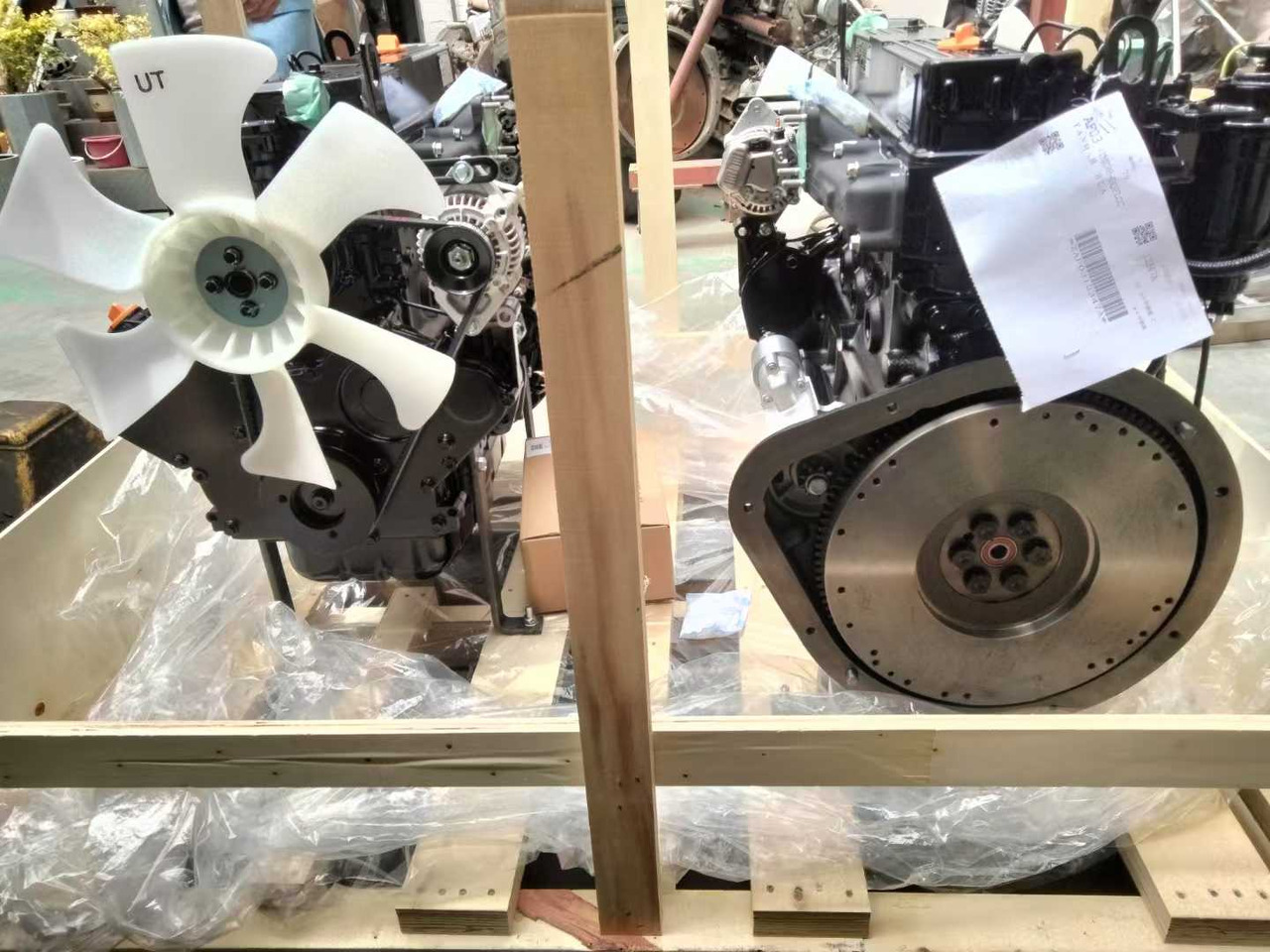 YANMAR 4TNE98 - Motor for Gravemaskin: bilde 5 YANMAR 4TNE98 - Motor for Gravemaskin: bilde 5