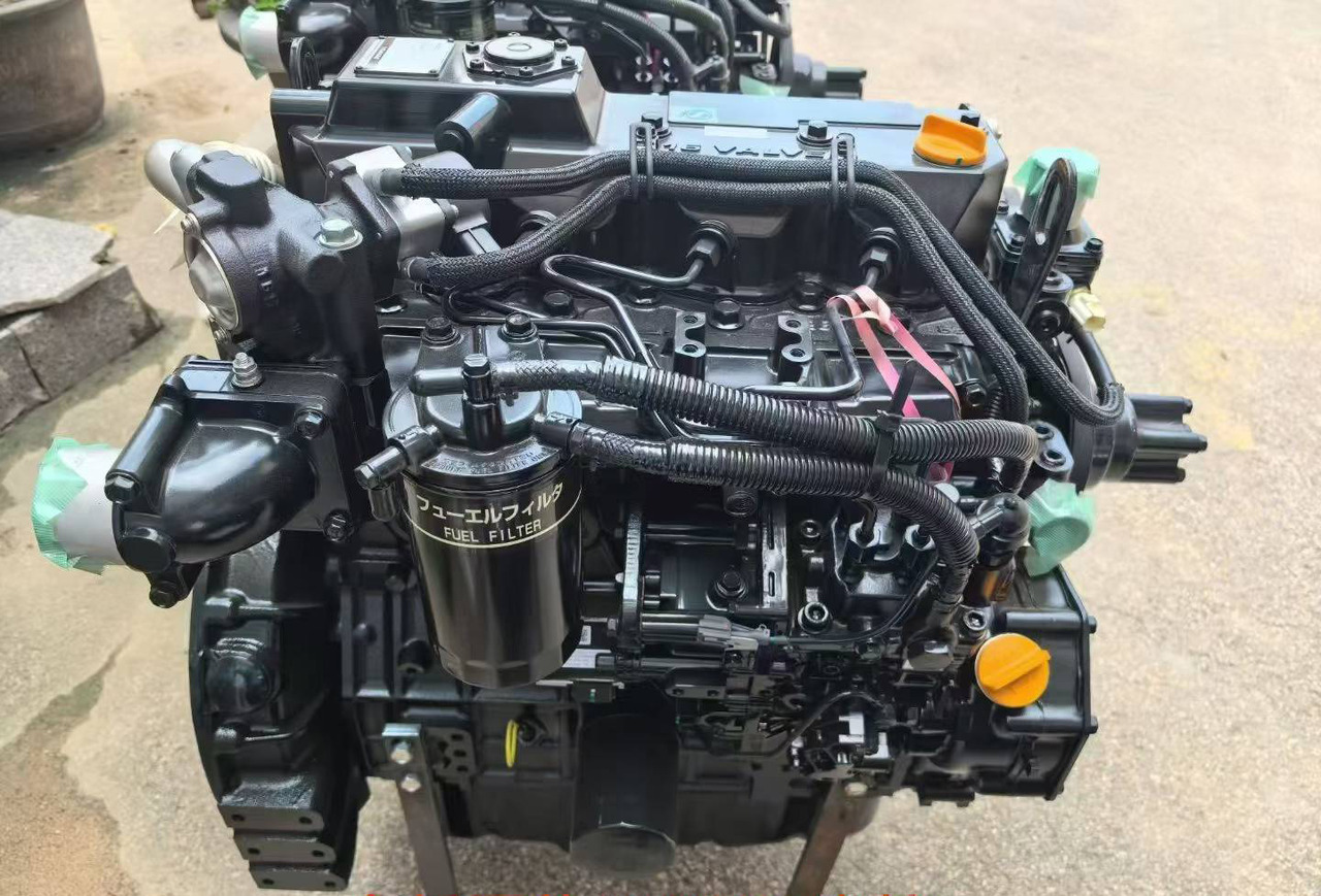 YANMAR 4TNV98 - Motor for Gravemaskin: bilde 4 YANMAR 4TNV98 - Motor for Gravemaskin: bilde 4