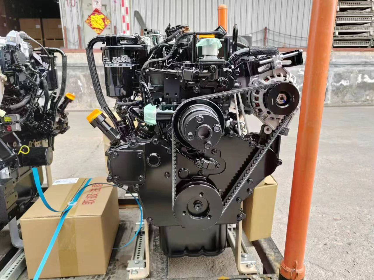 YANMAR 4TNV98C - Motor for Gravemaskin: bilde 1 YANMAR 4TNV98C - Motor for Gravemaskin: bilde 1