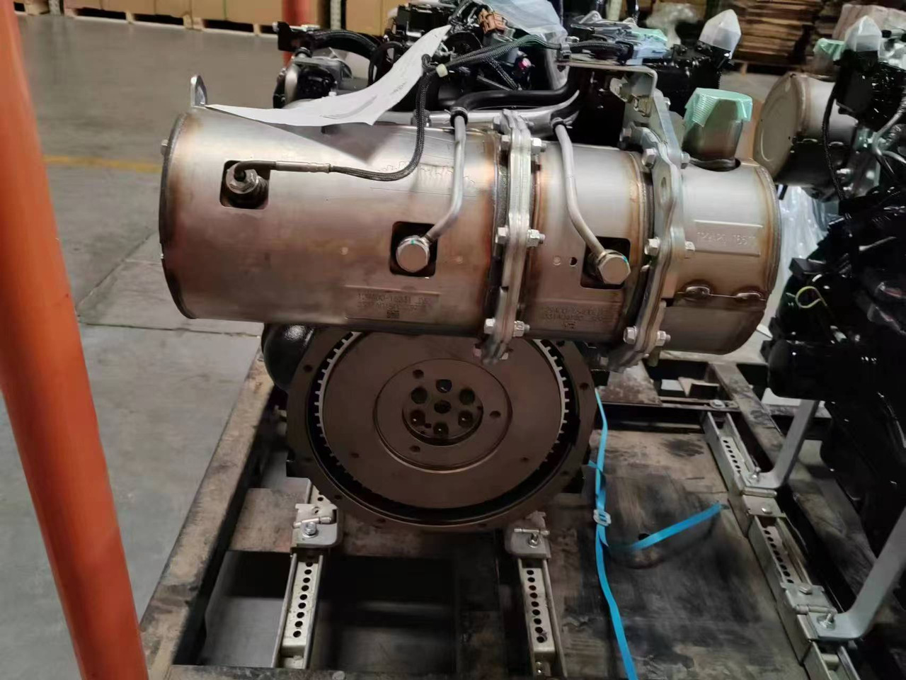 YANMAR 4TNV98C - Motor for Gravemaskin: bilde 3 YANMAR 4TNV98C - Motor for Gravemaskin: bilde 3