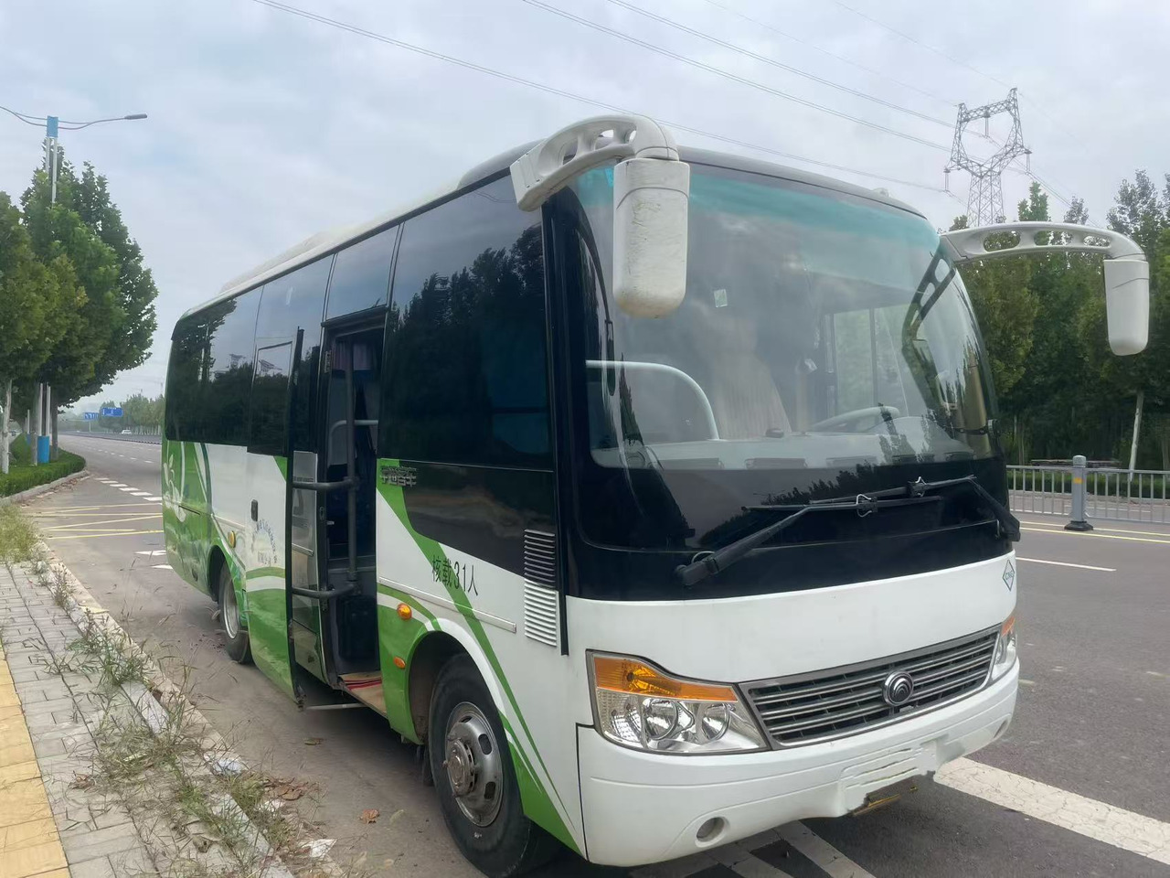 YUTONG 31 seats ZK6852HNG2 - Turistbuss: bilde 4 YUTONG 31 seats ZK6852HNG2 - Turistbuss: bilde 4