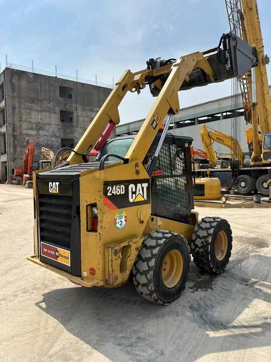 90% New Front Loader Tractor CAT 246D Skid Steer Loader / Used Cat 226B 246C 246d Mini Skid Steer Loader in Stock - Kompaktlaster: bilde 3 90% New Front Loader Tractor CAT 246D Skid Steer Loader / Used Cat 226B 246C 246d Mini Skid Steer Loader in Stock - Kompaktlaster: bilde 3