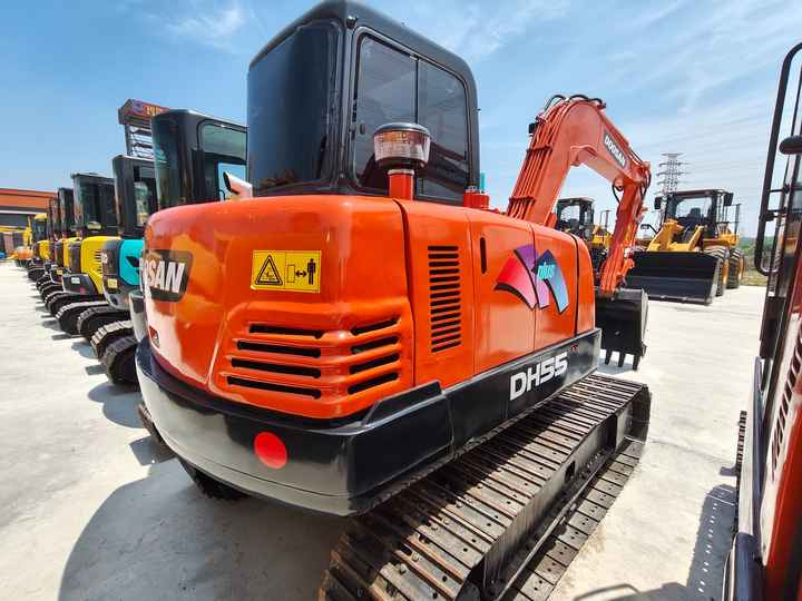 90% New Mini Excavator Doosan DH55, 5-Ton Mini Used High Quality - Minigraver: bilde 4 90% New Mini Excavator Doosan DH55, 5-Ton Mini Used High Quality - Minigraver: bilde 4