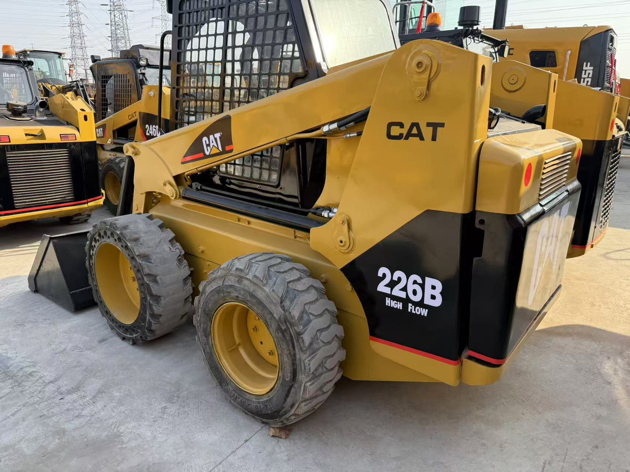 CATERPILLAR Used Mini Small CAT226B Skid Steer Loader in Stock with Best Review for Sale - Kompaktlaster: bilde 1 CATERPILLAR Used Mini Small CAT226B Skid Steer Loader in Stock with Best Review for Sale - Kompaktlaster: bilde 1
