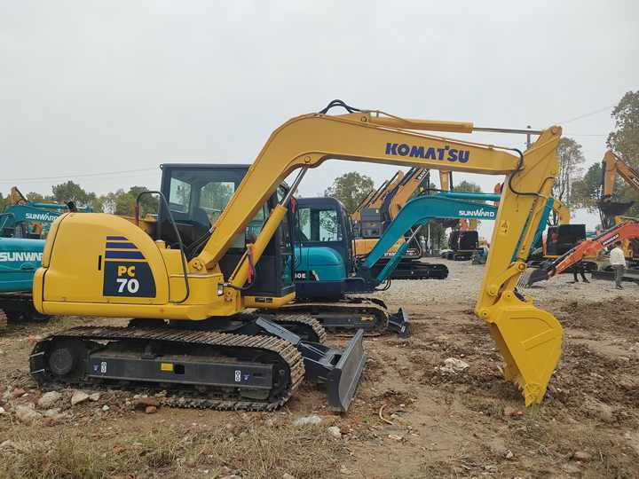 Cheap Used Komatsu PC70-8 Crawler Excavator with High Efficiency Used Heavy Machinery Komatsu PC70-8 Digger Cheap for Sale - Beltegraver: bilde 5 Cheap Used Komatsu PC70-8 Crawler Excavator with High Efficiency Used Heavy Machinery Komatsu PC70-8 Digger Cheap for Sale - Beltegraver: bilde 5