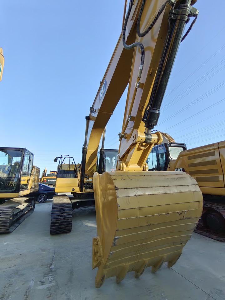 EXCAVATOR Used Cat 330GC Excavator: Unleash Unmatched Power and Precision for All Your Construction Endeavors.Low Price and Good Quality - Beltegraver: bilde 2 EXCAVATOR Used Cat 330GC Excavator: Unleash Unmatched Power and Precision for All Your Construction Endeavors.Low Price and Good Quality - Beltegraver: bilde 2