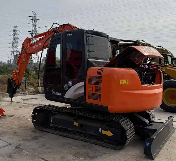 Original Japan Hitachi ZX60 Excavator Hitachi Excavator in Low Price for Hot Sale - Beltegraver: bilde 3 Original Japan Hitachi ZX60 Excavator Hitachi Excavator in Low Price for Hot Sale - Beltegraver: bilde 3