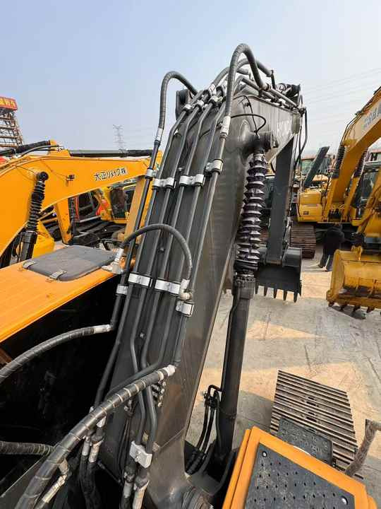 Used 22 Ton Korea Brand Hyundai 220LC-9S Used Excavator for Sale Hyundai 210 215 220 305 Excavators for Sale in China - Gravemaskin: bilde 4 Used 22 Ton Korea Brand Hyundai 220LC-9S Used Excavator for Sale Hyundai 210 215 220 305 Excavators for Sale in China - Gravemaskin: bilde 4
