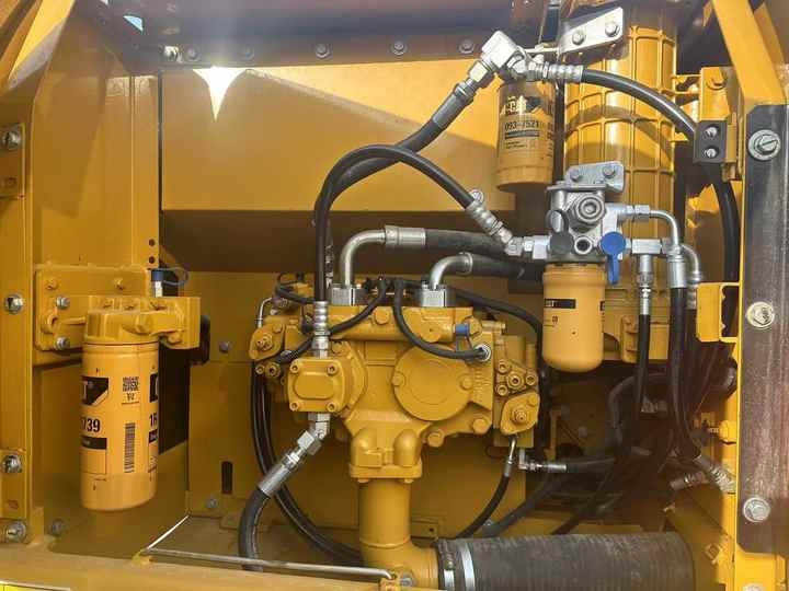 Beltegraver Used  Caterpillar 320D Crawler Excavator in High QualityWaiting for Sale: bilde 6 Beltegraver Used  Caterpillar 320D Crawler Excavator in High QualityWaiting for Sale: bilde 6