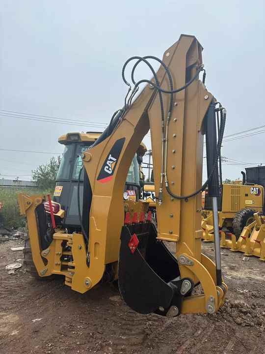 Used Caterpillar CAT 450F Retro Excavator CAT420F Cheap Price for Sale - Gravemaskin: bilde 3 Used Caterpillar CAT 450F Retro Excavator CAT420F Cheap Price for Sale - Gravemaskin: bilde 3