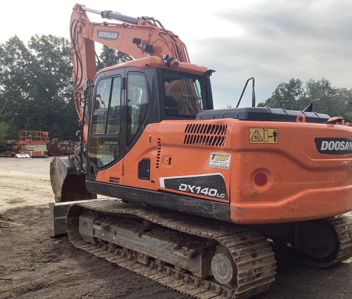 Used Excavator Doosan DX140 Excavators Mini Equipment Earth Moving Machinery Doosan Digger Excavator for Sale - Beltegraver: bilde 5 Used Excavator Doosan DX140 Excavators Mini Equipment Earth Moving Machinery Doosan Digger Excavator for Sale - Beltegraver: bilde 5