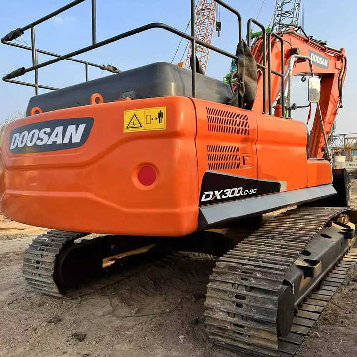 Used Excavator Doosan DX300 Excavators Mini Equipment Moving Machinery Doosan Digger Excavator for Sale - Beltegraver: bilde 5 Used Excavator Doosan DX300 Excavators Mini Equipment Moving Machinery Doosan Digger Excavator for Sale - Beltegraver: bilde 5