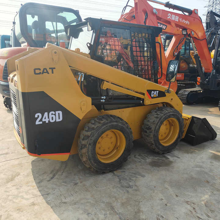 Kompaktlaster Used  Front Loader Tractor CAT 246D Skid Steer Loader / Used Cat 226B 246C 246d Mini Skid Steer Loader in Stock: bilde 1