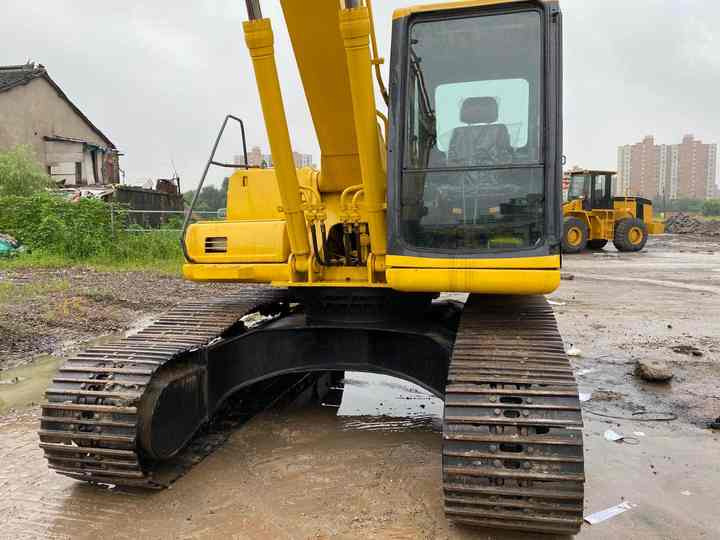 Used Good Quality Japan Original PC200-6 in Good Condition PC200-6 Komatsu - Beltegraver: bilde 2 Used Good Quality Japan Original PC200-6 in Good Condition PC200-6 Komatsu - Beltegraver: bilde 2