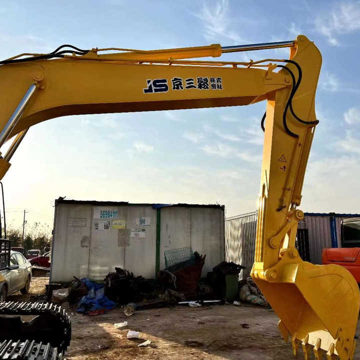 Used Good Quality Japan Original PC200-7 in Good Condition PC200-7 Komatsu - Beltegraver: bilde 1 Used Good Quality Japan Original PC200-7 in Good Condition PC200-7 Komatsu - Beltegraver: bilde 1